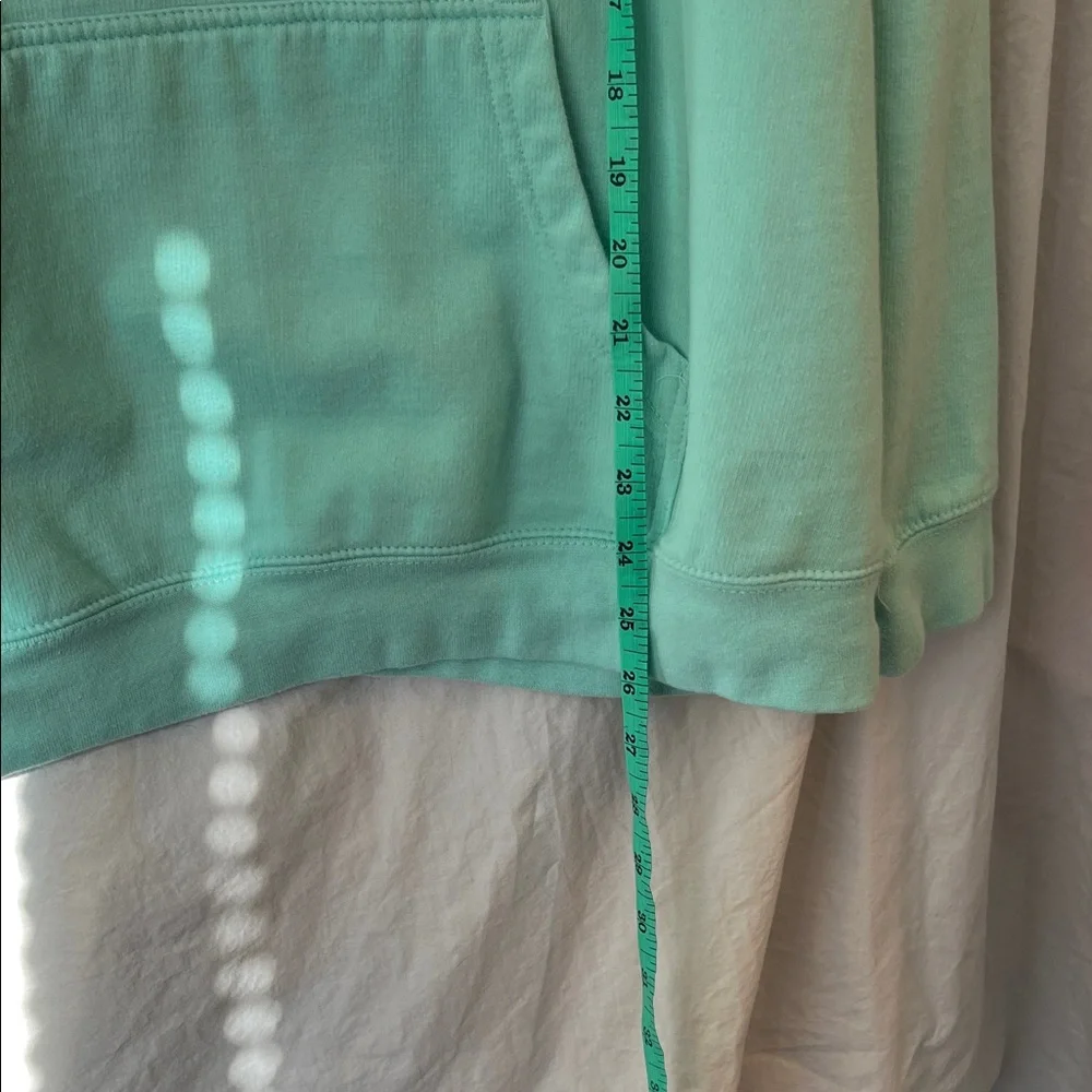 Riot Society Mint Green Graphic Hoodie Size XL